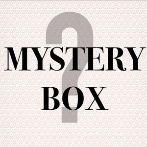Women’s Mystery Reseller Box 8 items for $25